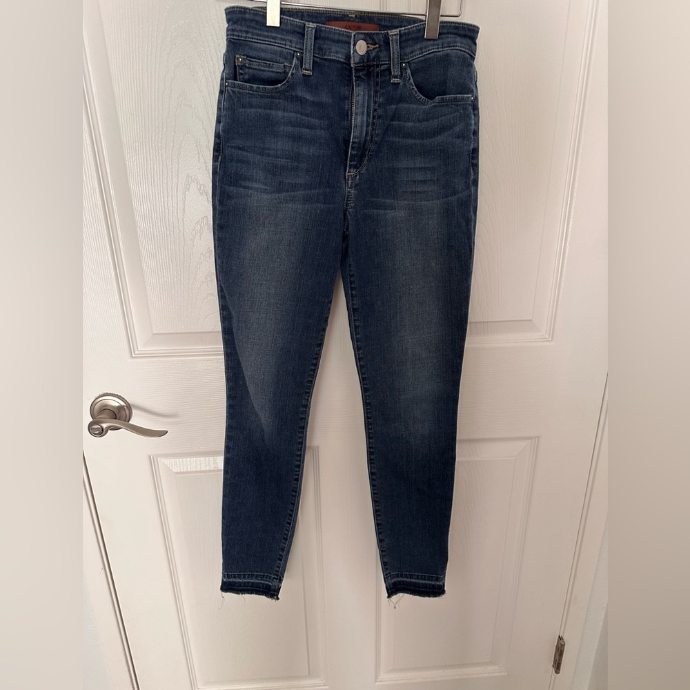 JOE'S JEANS THE CHARLIE 26